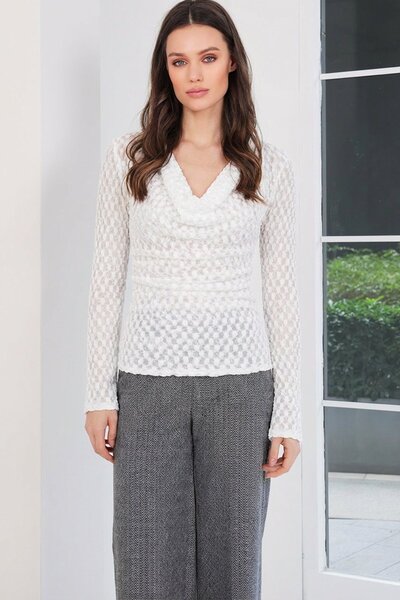 Trend Alaçatı Stili Women's white degaje collar lined Draped tulle blouse alc...