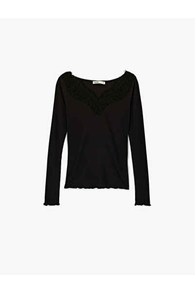 Koton Μακρυμάνικο μπλουζάκι Viscose εφαρμοστό με λεπτομέρεια από δαντέλα σε λ...