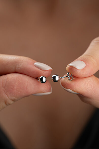 Silvano Jewelry 925 Ayar Gümüş Çivili Top Küpe