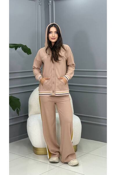 Cannes طقم بدلة رياضية ريكا تفاصيل مخططة باللون البيج مع سحّابات