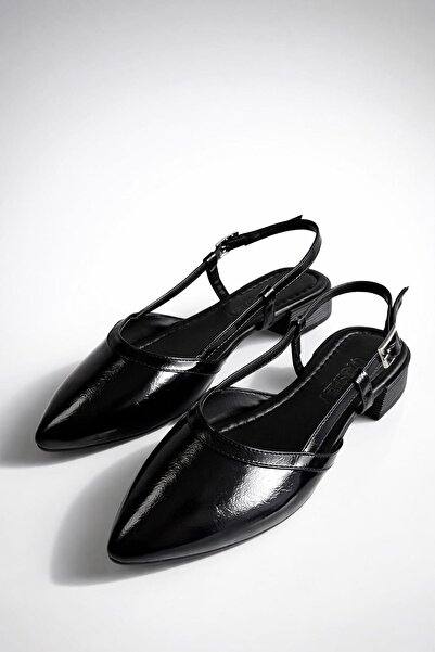 Preshley Women's Tena Black Wrinkled Patent Leather Open Back Pointed Toe Dai...