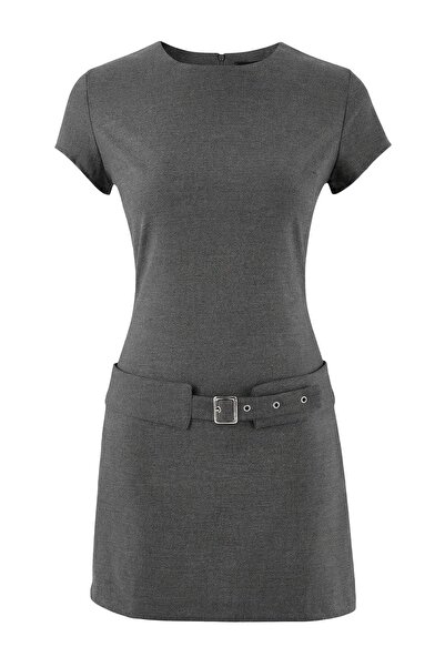 Trendyol Collection Anthrazitfarbenes, einfarbiges, kurzes/Mini-Webkleid mit ...