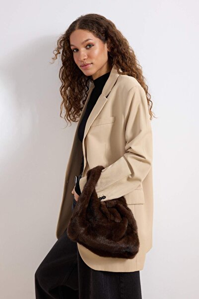 TRENDYOL SHOES Коричнева штучна хутряна жіноча сумка через плече TAKAW26OC00094