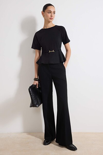 Trendyol Collection Μαύρο Peplum Raglan μανίκι με κοντό μανίκι Πλεκτή μπλούζα...