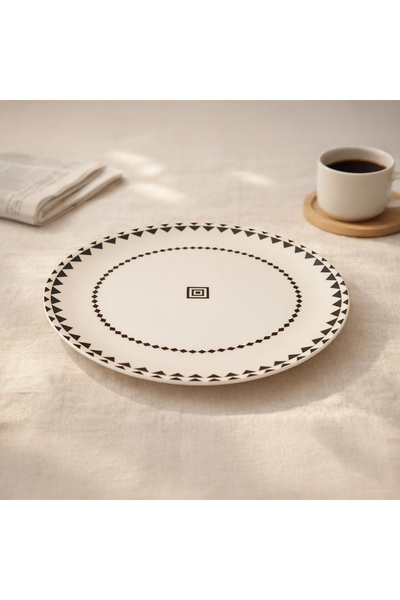 Evidea Kitchen Ethnic Servis Tabağı - Siyah / Beyaz - 25 cm