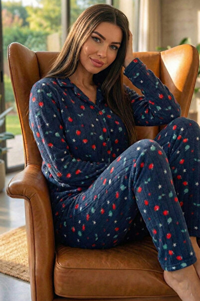 Pijamaevi Lacivert Yıldız Desenli Önden Düğmeli Peluş Polar Pijama Takımı