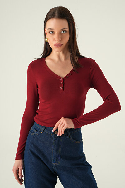 Rays 8299A Badi cu decolteu în V cu nasturi, roșu claret