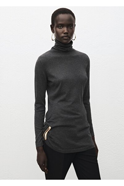 MANGO Woman Broşlu balıkçı yaka kazak