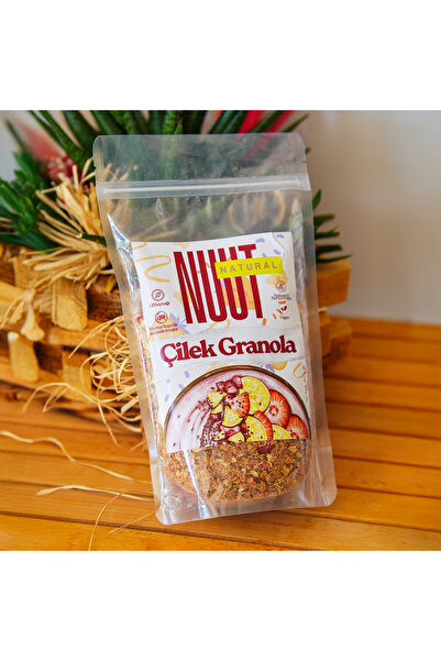 Çilek Granola