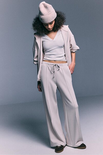 Stradivarius Soft-touch wide-leg jogger trousers with front seam detail