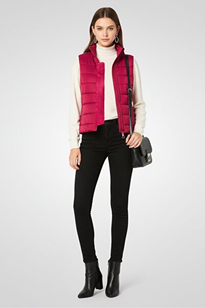 Lacoste Women Quilted Jacket Vest, Magenta