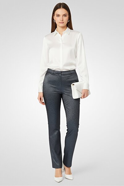 Karl Lagerfeld بنطلون نسائي بقصة عادية وطبعة معدنية، رمادي