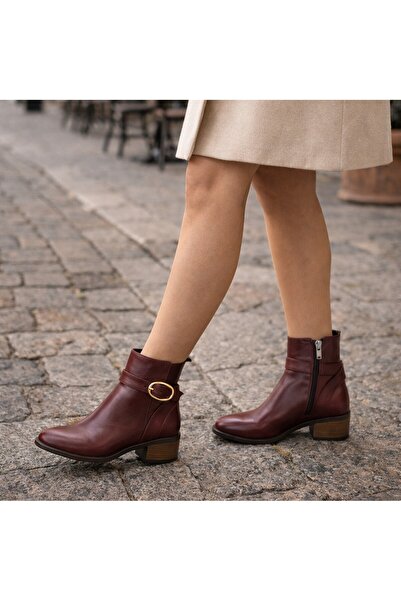 TwoEgoist حذاء نسائي يومي من الجلد الطبيعي مزود بإبزيم وحزام وكعب منخفض