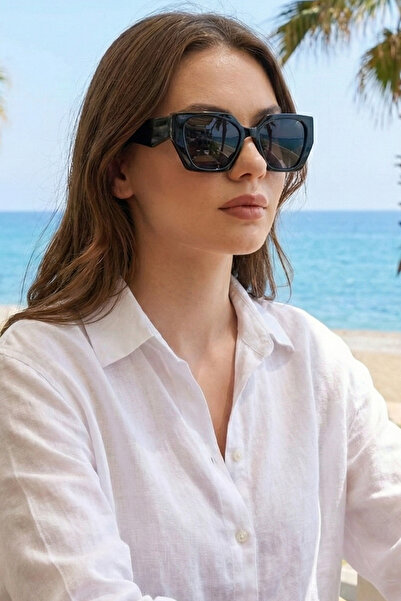 Duke Nickle Unisex Black Cat Eye Geometric Frame Black Uv 400 Glass Sunglasses