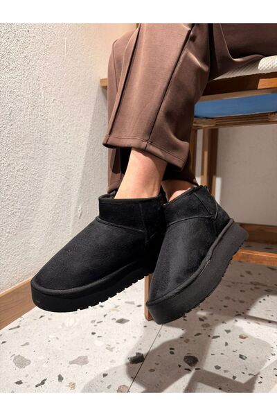 FEMME FATALE Botine scurte de damă cu blană interioară, din piele întoarsă Si...