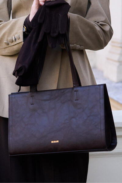 BE BLUE Горчиво кафе Минималистична чанта през рамо