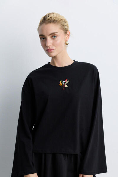 BE BLUE SİYAH UZUN KOLLU NAKIŞLI T-SHIRT