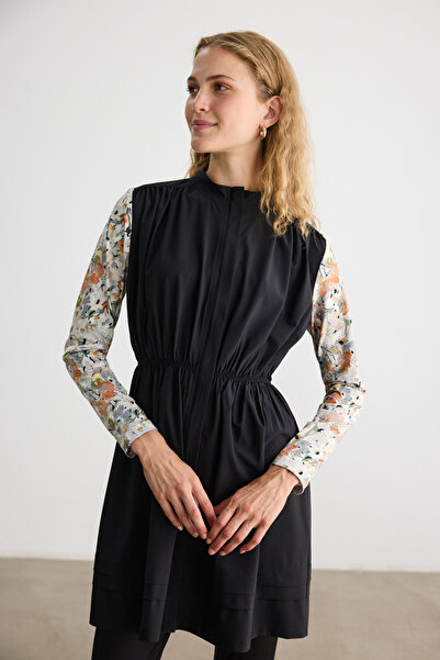 BE BLUE Costum de baie cu model abstract și nervură