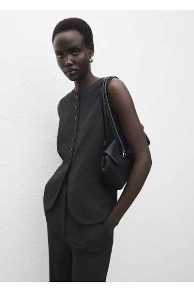 MANGO Woman Yuvarlak yaka kumaş yelek