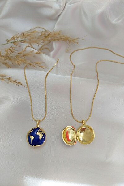 Lynare World Model Openable Flat Chain Steel Necklace with Illustrated Cover