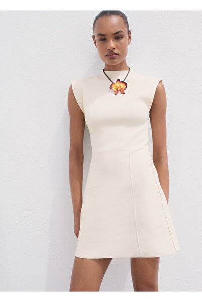 MANGO Woman Perkins yaka evaze triko elbise