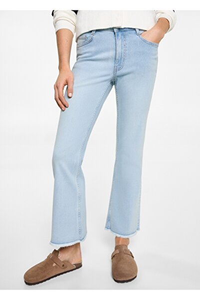 Mango Teen İspanyol paçalı kısa jean pantolon