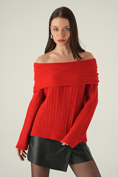 Rays Pulover roșu cu guler bărcuță și mânecă lungă 2324