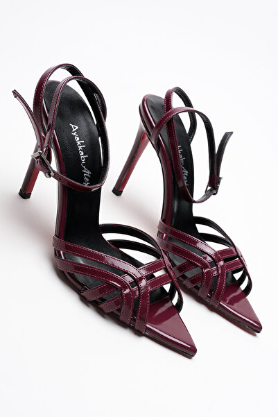 Ayakkabı Ateşi Dámské boty s otevřenou špičkou na tenkém podpatku Prona Burgu...