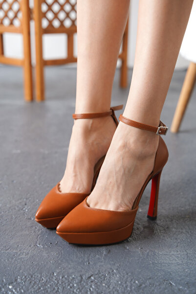 Ayakkabı Ateşi Pantofi de damă cu cască - Accesorii din piele bronzată cu toc...