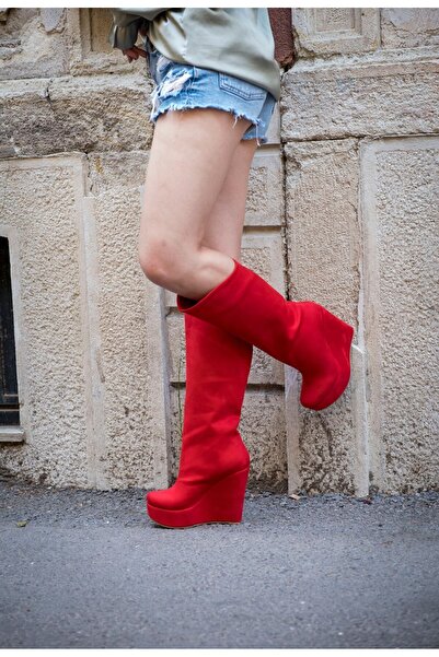 Ayakkabı Ateşi Γυναικείες μπότες Elin Red Suede Wedge Heel Design