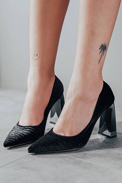 Ayakkabı Ateşi Tocuri cu design de catifea neagră pentru femei Stiletto Harly
