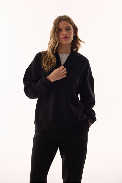 Penti Siyah Silky Feel V Yaka Hoodie