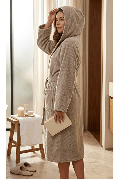 Lucy and Home %100 Pamuk Jakarlı Bornoz