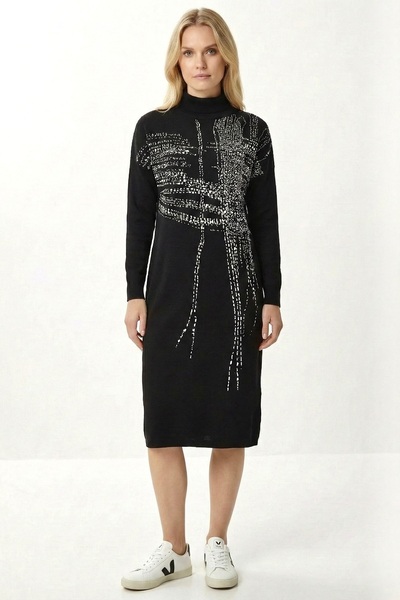 lamea Kadın -LAMEA Desenli Yarım Balıkçı Yaka Triko Elbise – Modern & Zamansız