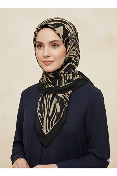 Eyfel FLAMLI PAMUK TÜLBENT SİYAH ZEMİN