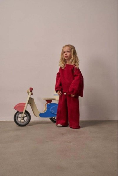 OhlalaKoala Set de top și pantaloni cu broderie pe umăr, cu detalii asimetrice, culoare burgundy