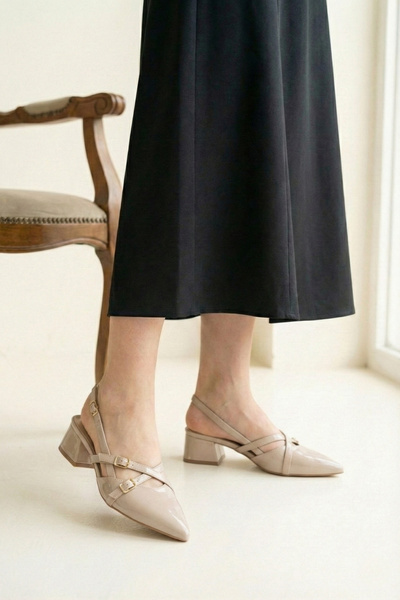 oyyo الجلد براءات الاختراع والجلود مفتوحة الظهر وأشار اصبع القدم كعب قصير أحذ...