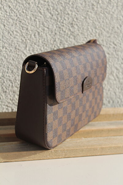 Yama Yagi Checkerboard Patterned Brown Women's Shoulder Bag