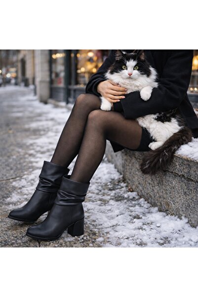 MixBrand أحذية نسائية طويلة كلاسيكية ذات كعب سميك ومقدمة مدببة / أحذية نصفية