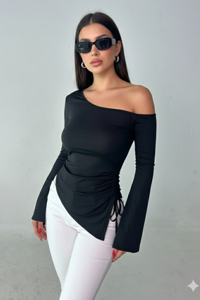 DİONNA BLUZĂ NEGRĂ CU GĂLĂ ASIMETRICĂ, CU FĂRĂ ELASTICITATE