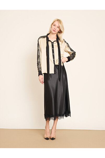 BGN workshop Lace Detailed Sleeves and Tie Front Shirt