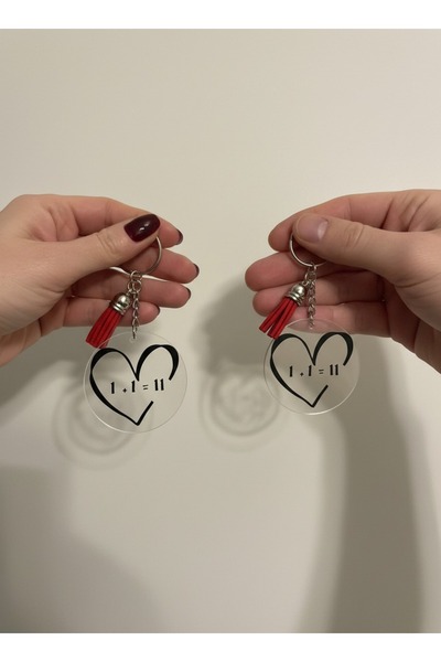 AUREVA هدية عيد الحب 1+1=11 سلسلة مفاتيح على شكل قلب (يتم بيع قطعة واحدة)