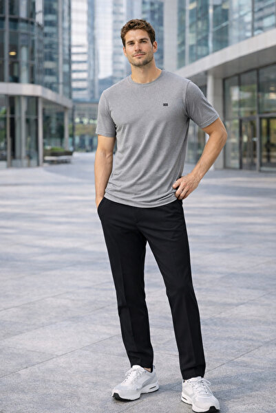 AKT T-shirt