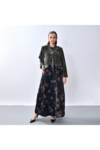 HAWRAA ABAYA Velvet abaya with a floral print and an A-line cut