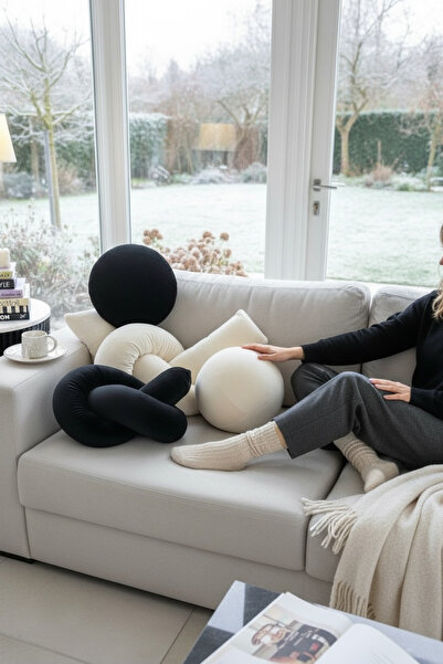 JACA Decorative Pillow Velvet Fabric Sausage Pillow and Ball Pillow Set (4 Pi...