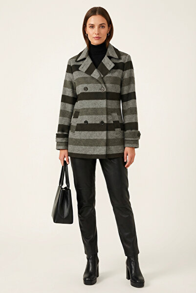 Soydan Güner Kadın Kahverengi Premium Kumaş Ekose Kısa Kruvaze Kaban 1462