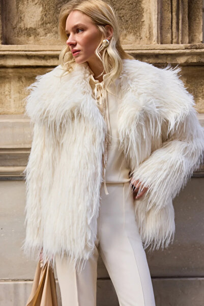 Touche Kısa Suni Kürk Kaban Ekru