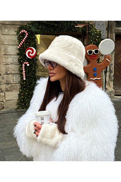 FUNDA AKIN Mi Luz Accessory Premium Plush Hat and Glove Set of Two