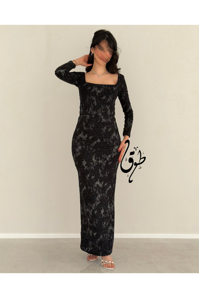 toog Black patterned evening dress with a straight cut and long sleeves