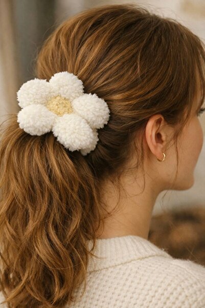 Cherry Bloom Cotton Daisy Teddy Buckle